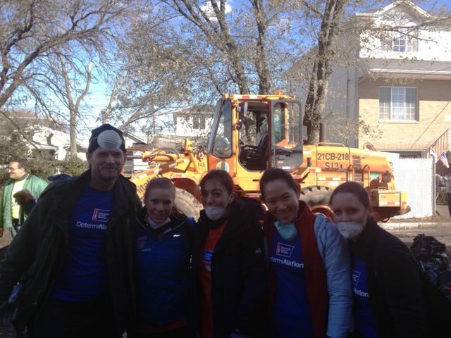 American Cancer Society's runners work as volunteers in Tottenville, Staten Island
